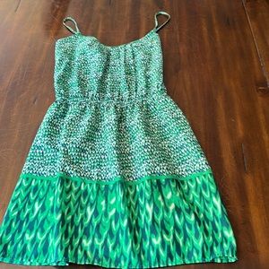 Collective Concepts size Large